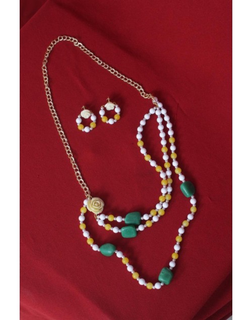 Necklace - Earrings Set With Floral Design